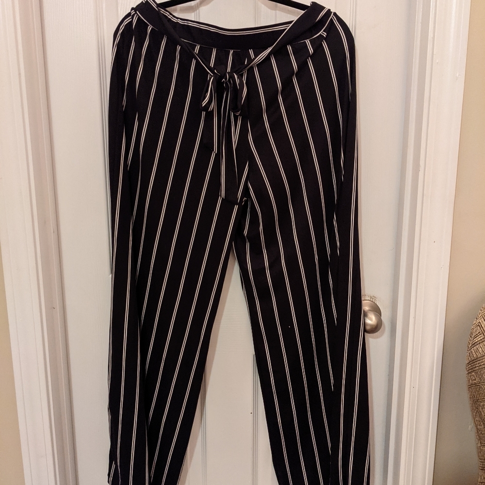 Striped Stretchy Flared Pants with Tie